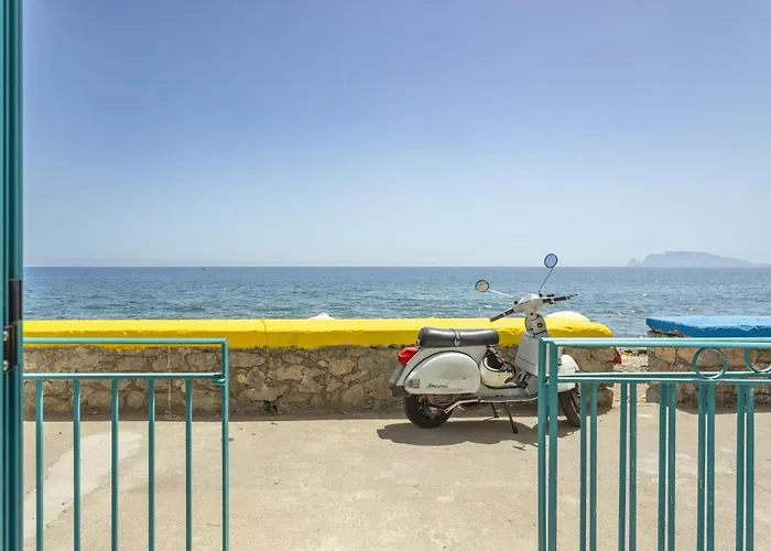 La Casetta Sul Mare Dom wakacyjny Palermo